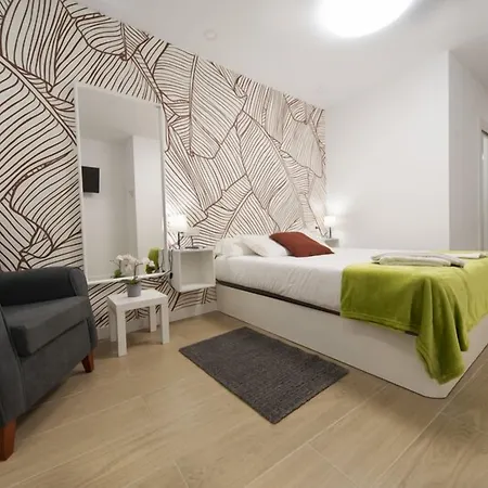 Vizcainos Garden Hotel Segowia